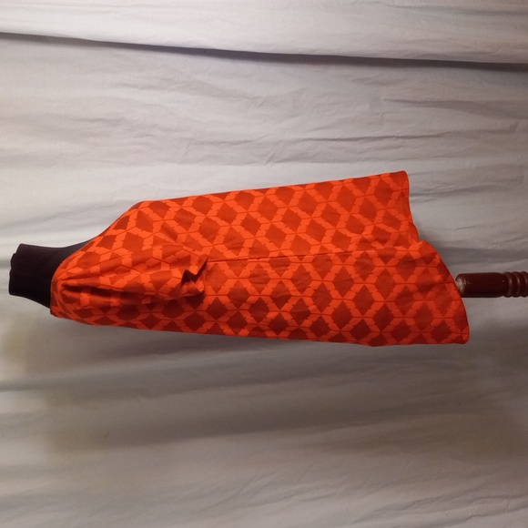 LuLaRoe M Classic T Tee Shirt NWT Orange - Picture 4 of 8